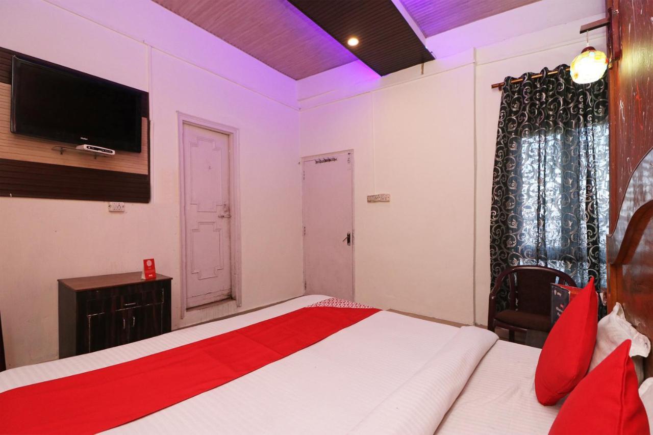 Oyo 80678 Shreenath Residency New Delhi Ngoại thất bức ảnh