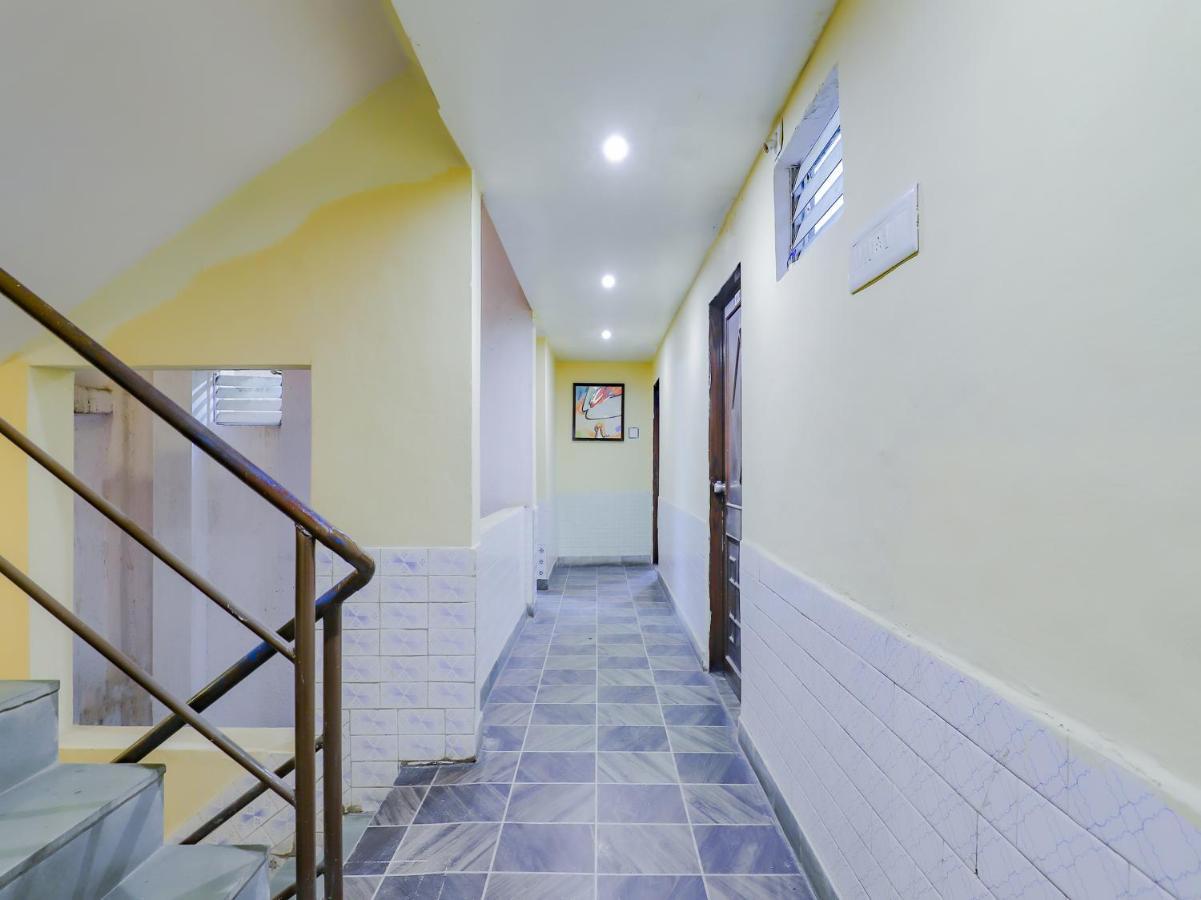 Oyo 80678 Shreenath Residency New Delhi Ngoại thất bức ảnh