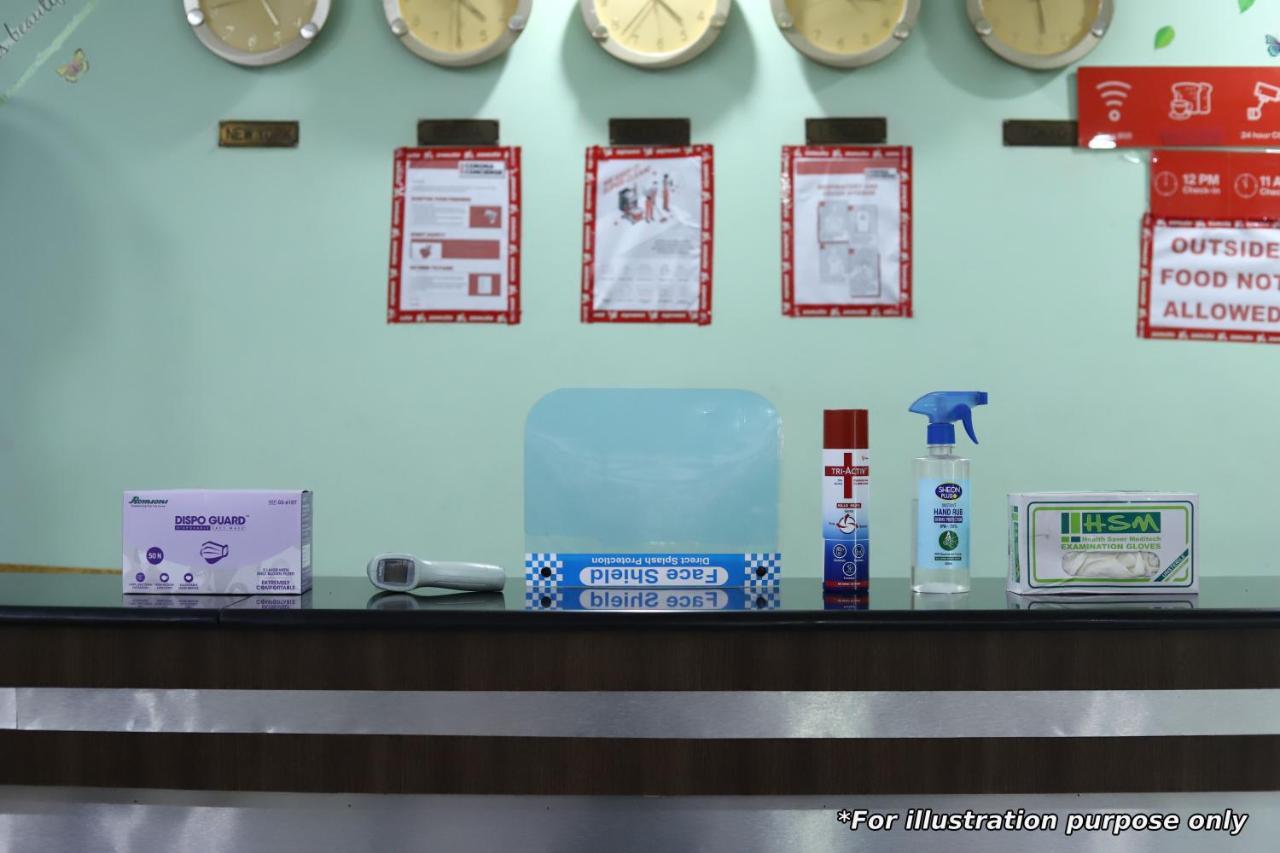 Oyo 80678 Shreenath Residency New Delhi Ngoại thất bức ảnh